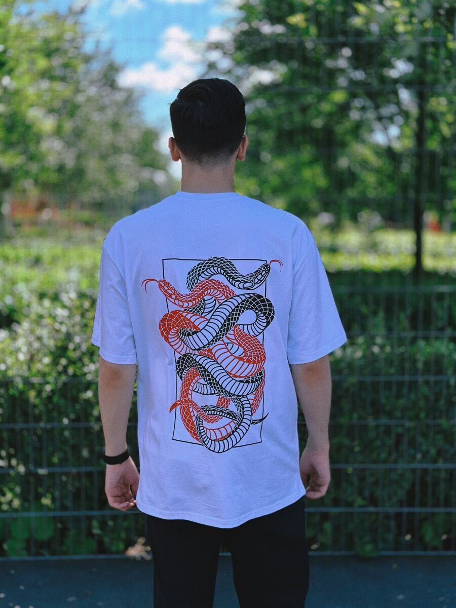 Футболка-oversize "Serpents 2.0 white", M